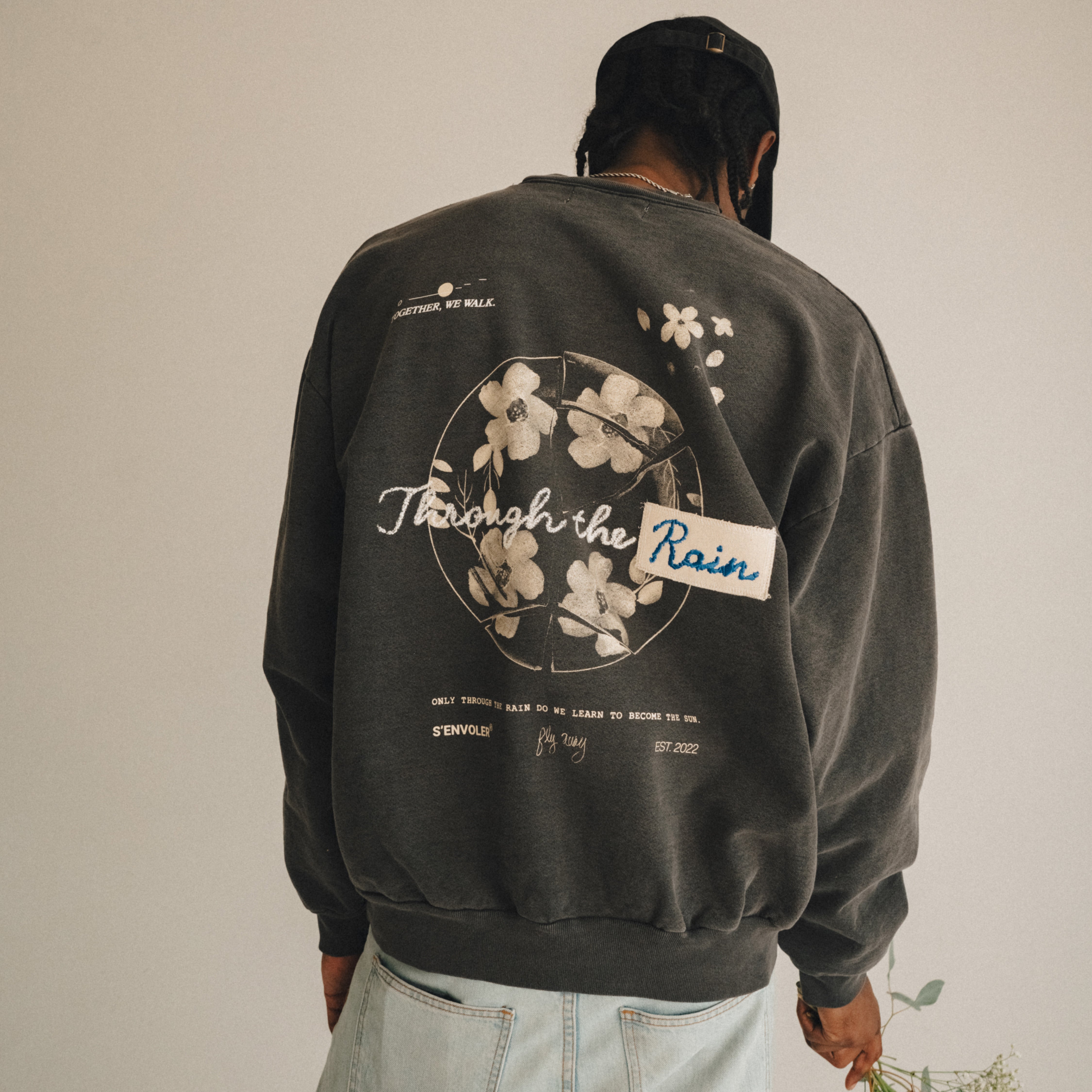 Becoming The Sun Crewneck – S'envoler Studio